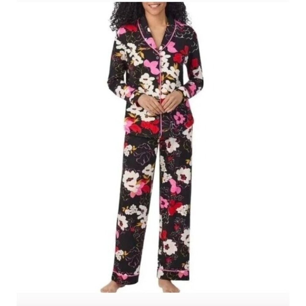 NEW Room Service Women's Shawl Collar Pajama Set Black Floral Size S M0168